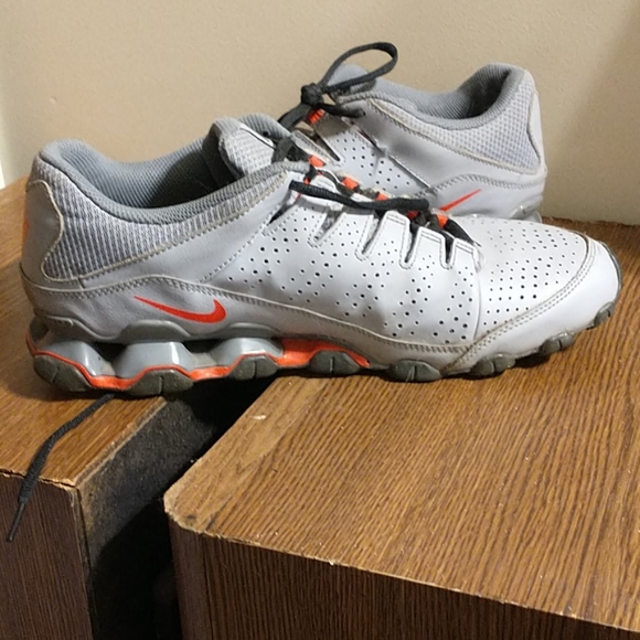 Nike Training Reax - Picture 2 of 5